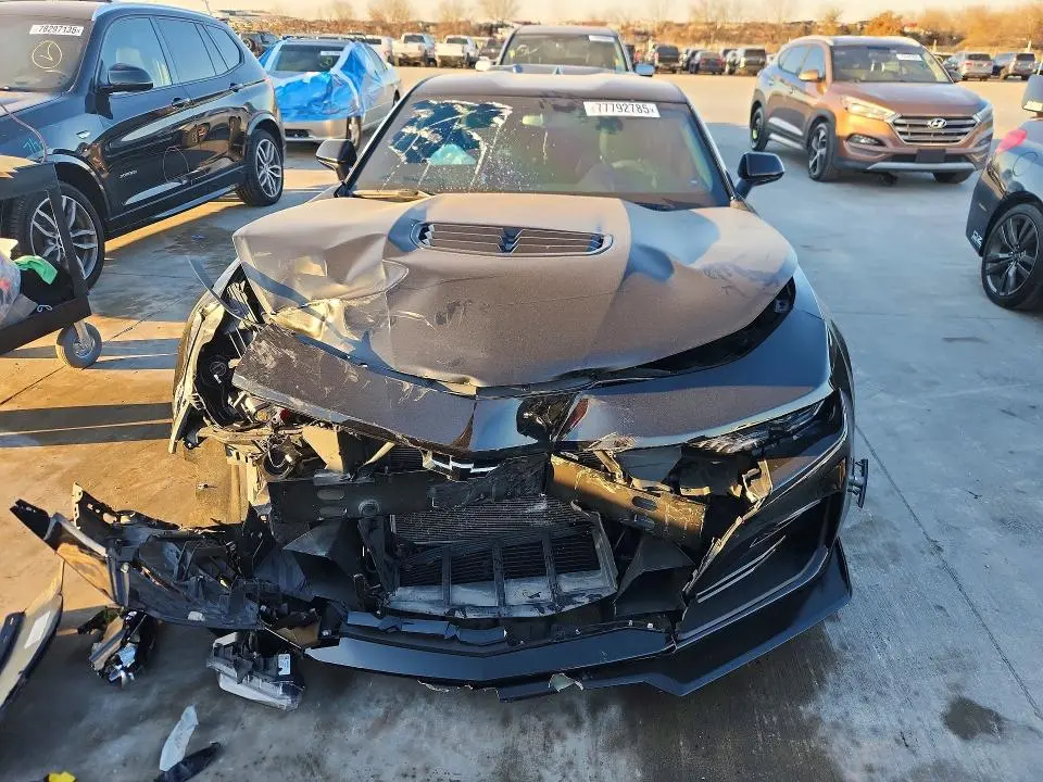 2020 CHEVROLET CAMARO LZ  