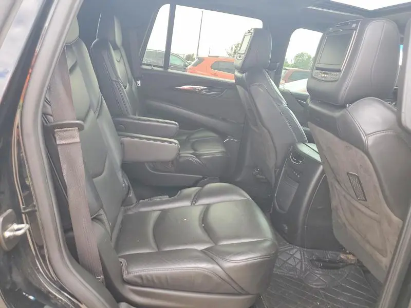 2018 CADILLAC ESCALADE PLATINUM  