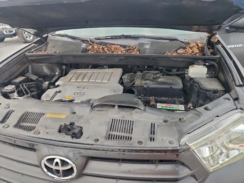 2012 TOYOTA HIGHLANDER LIMITED  