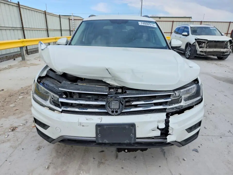 2019 VOLKSWAGEN TIGUAN SE  