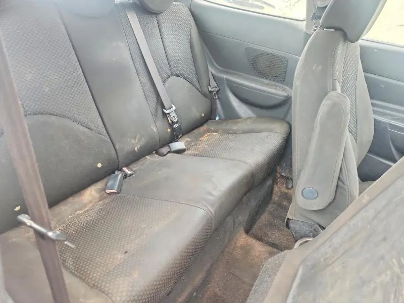 2010 HYUNDAI ACCENT GS  
