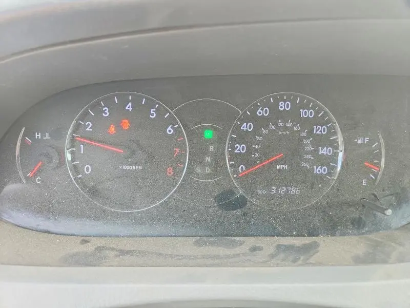 2010 TOYOTA AVALON XL  