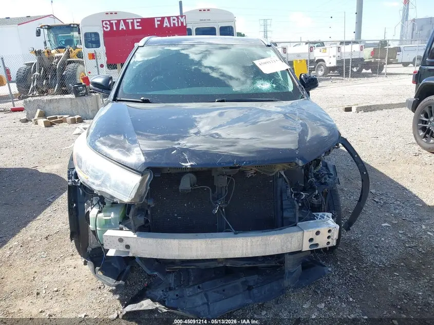 2015 TOYOTA HIGHLANDER XLE V6