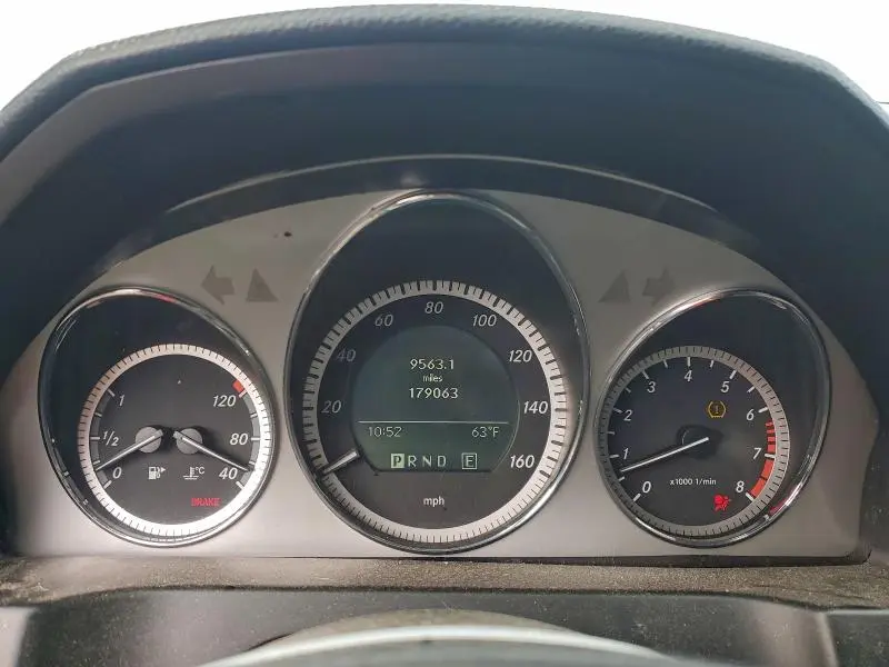 2011 MERCEDES-BENZ C 300  