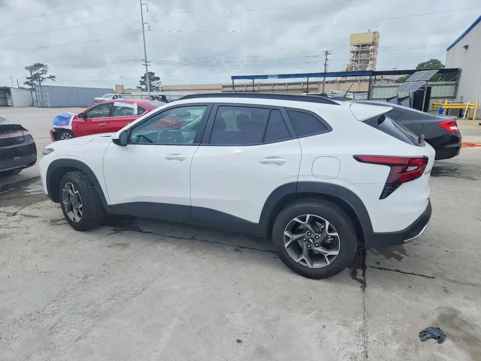 2025 CHEVROLET TRAX 1LT  