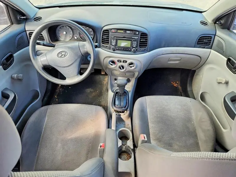 2011 HYUNDAI ACCENT GLS  