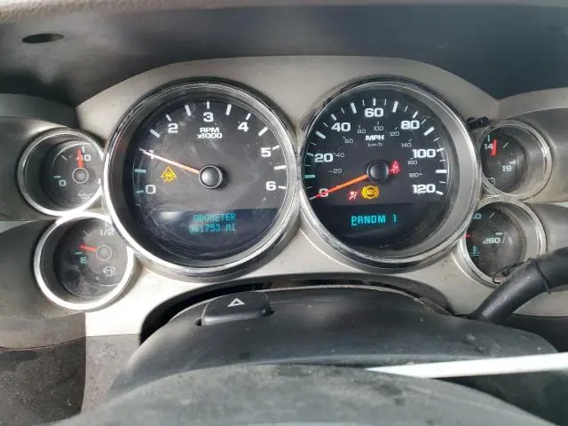 2011 CHEVROLET SILVERADO C2500 HEAVY DUTY  