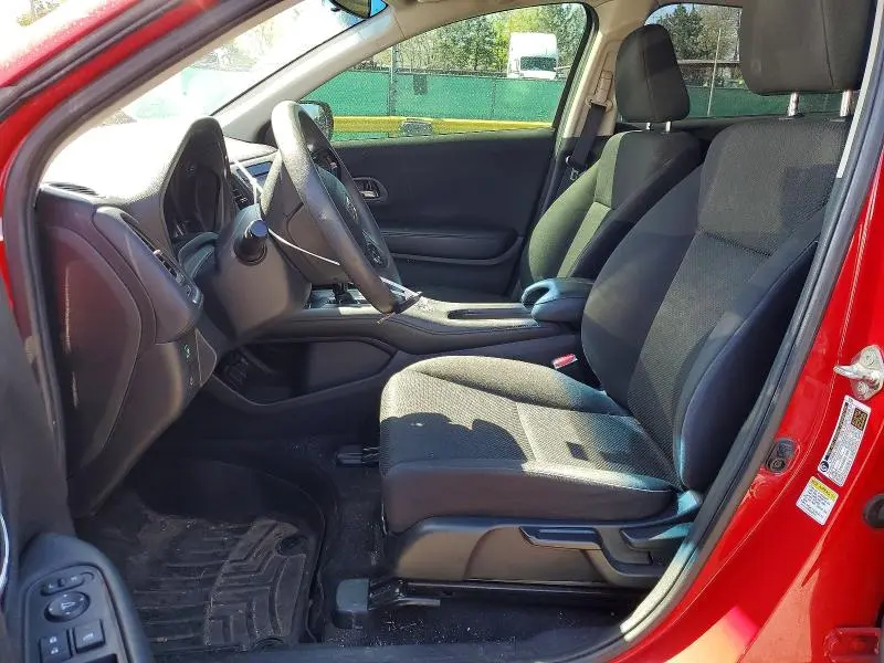 2016 HONDA HR-V LX  