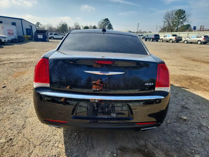 2018 CHRYSLER 300 LIMITED  