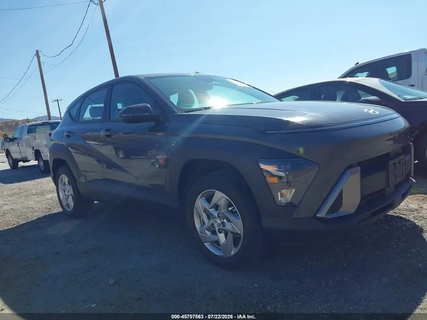 2024 HYUNDAI KONA SE