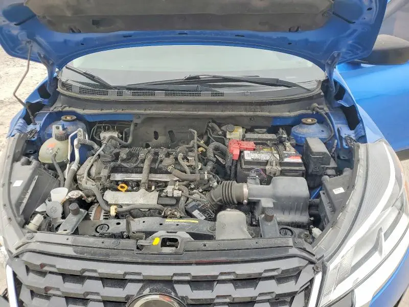 2021 NISSAN KICKS S  