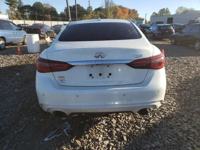 2018 INFINITI Q50 LUXE
