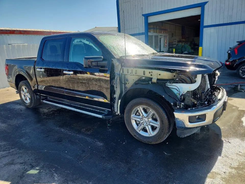 2025 FORD F150 XLT  