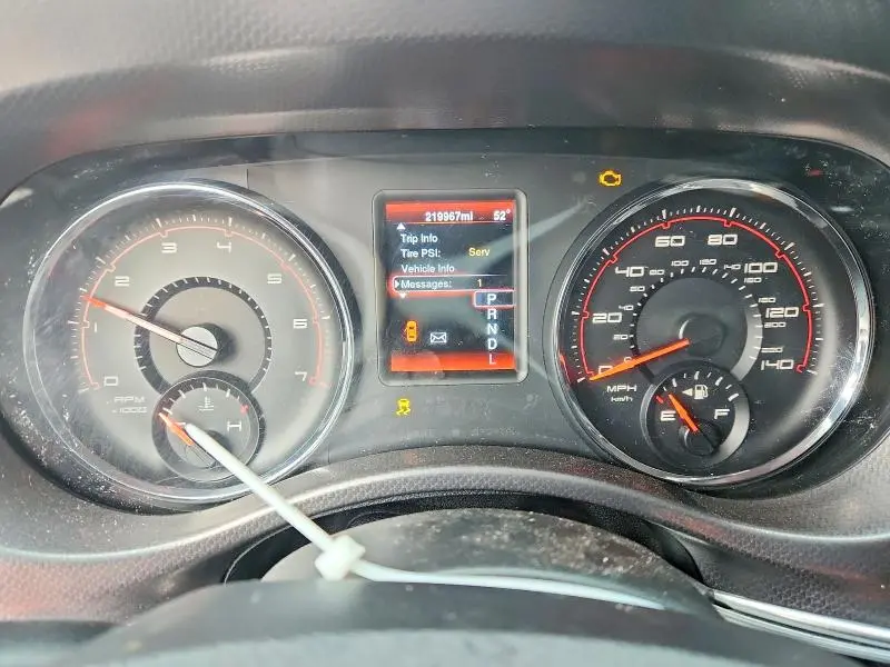 2014 DODGE CHARGER SE  