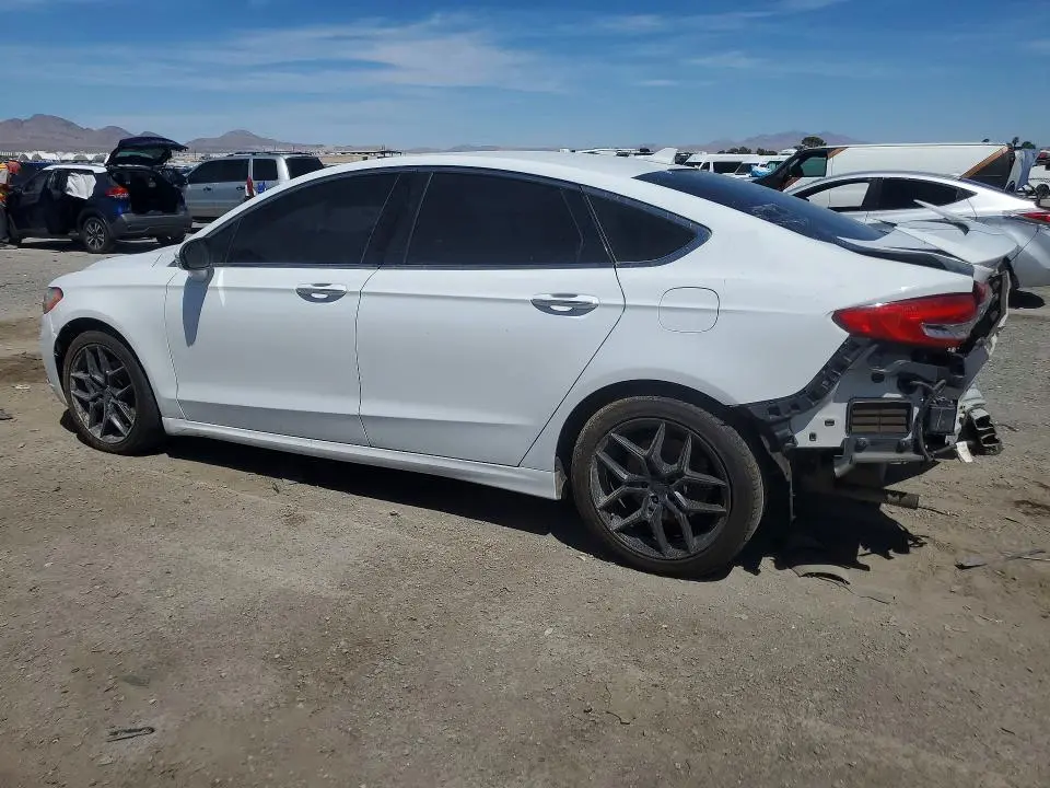 2020 FORD FUSION TITANIUM  