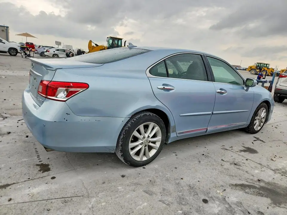 2011 LEXUS ES 350  