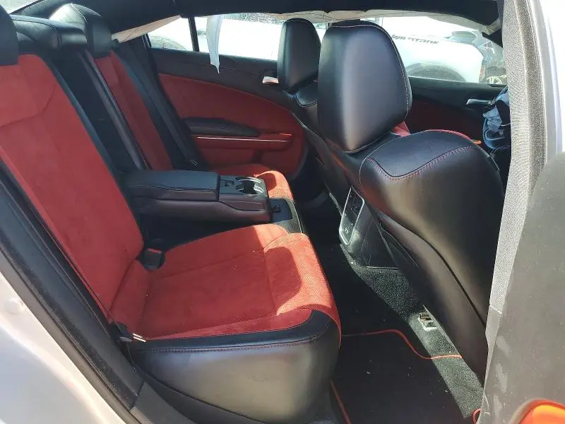 2020 DODGE CHARGER SCAT PACK  