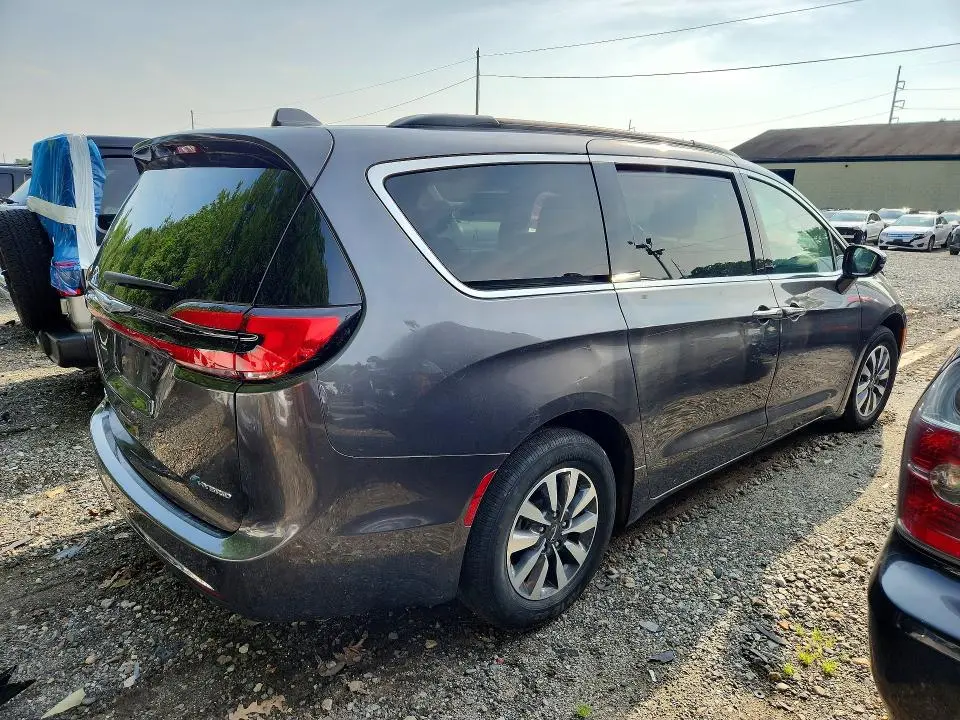 2021 CHRYSLER PACIFICA HYBRID TOURING  