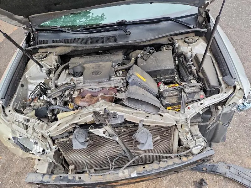 2013 TOYOTA CAMRY SE  