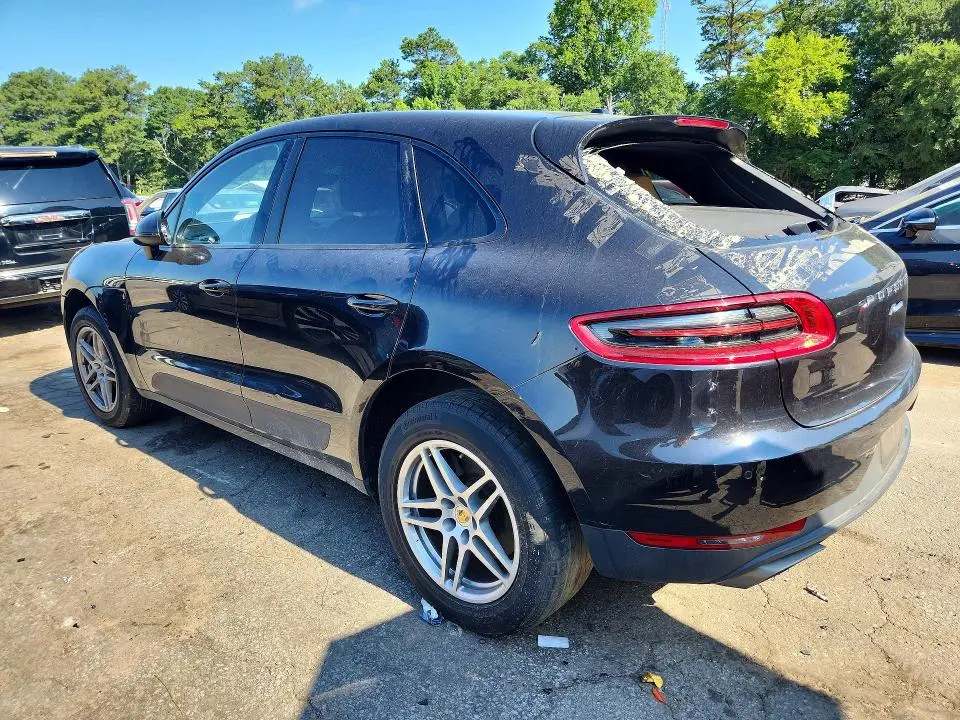 2017 PORSCHE MACAN   