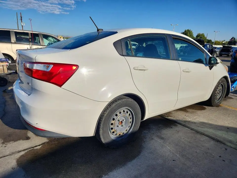 2016 KIA RIO LX  
