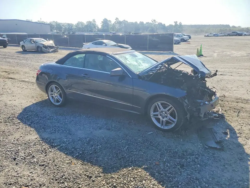 2011 MERCEDES-BENZ E 350  