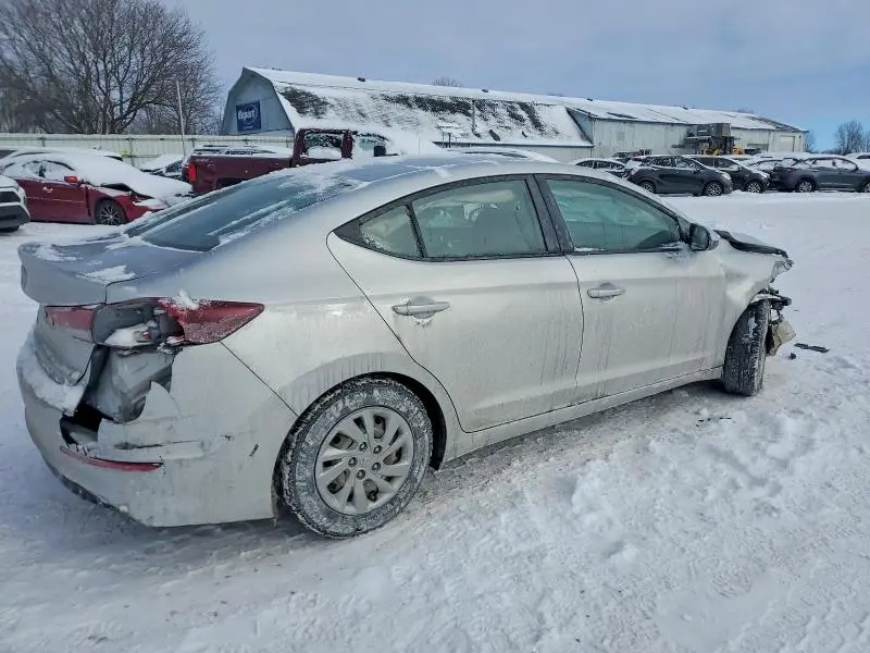 2018 HYUNDAI ELANTRA SE  