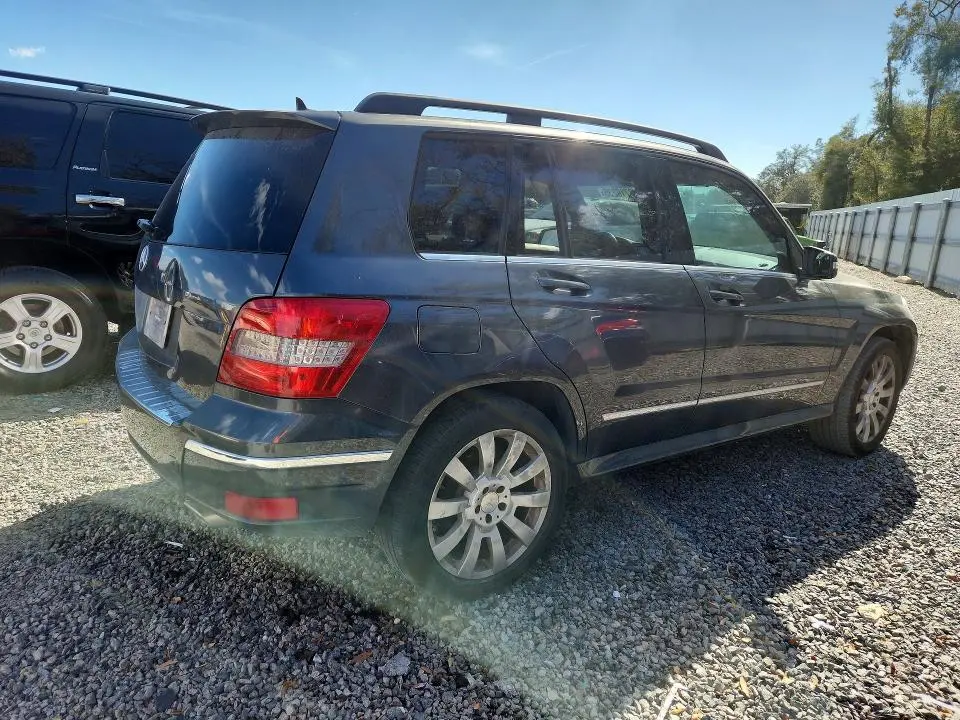 2011 MERCEDES-BENZ GLK 350  
