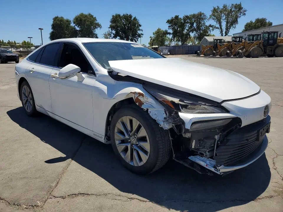 2022 TOYOTA MIRAI XLE  