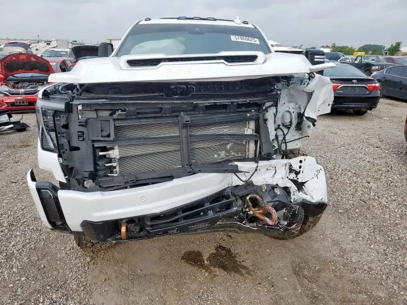 2024 GMC SIERRA K2500 AT4  