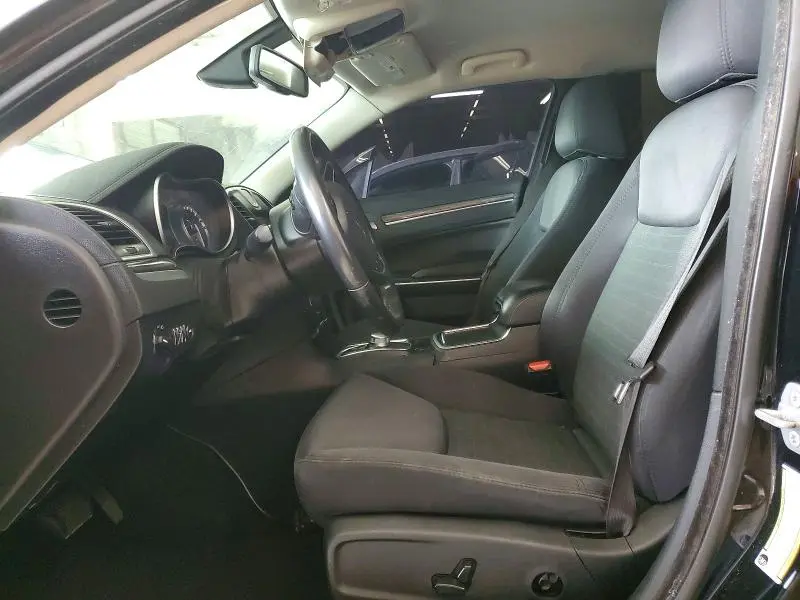 2019 CHRYSLER 300 TOURING  