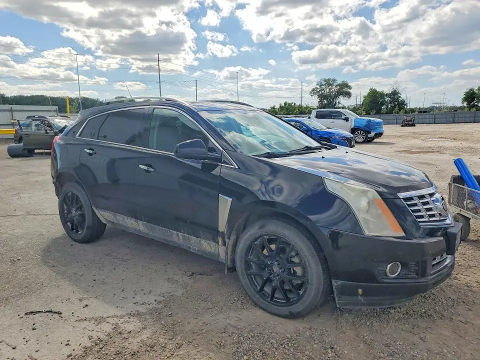 2013 CADILLAC SRX PERFORMANCE COLLECTION  