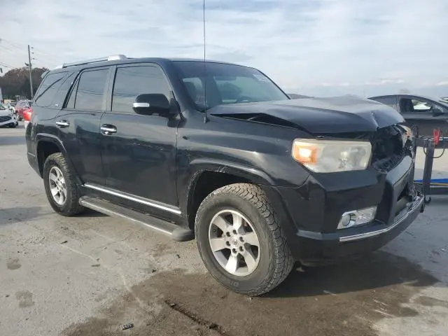 2010 TOYOTA 4RUNNER SR5  