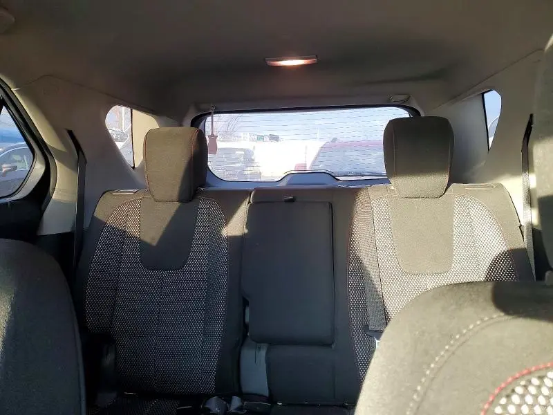 2017 CHEVROLET EQUINOX LT  