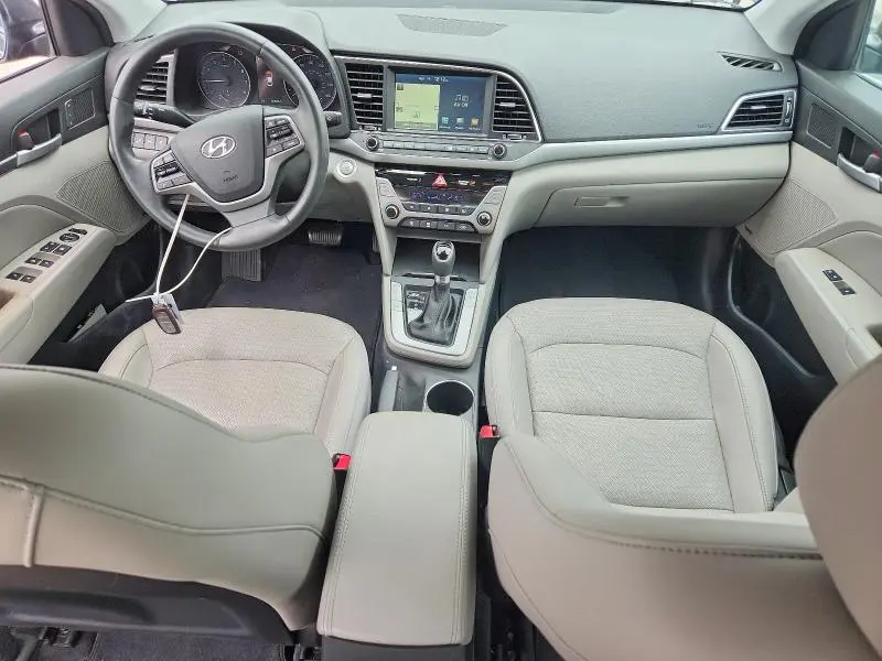 2017 HYUNDAI ELANTRA LIMITED  