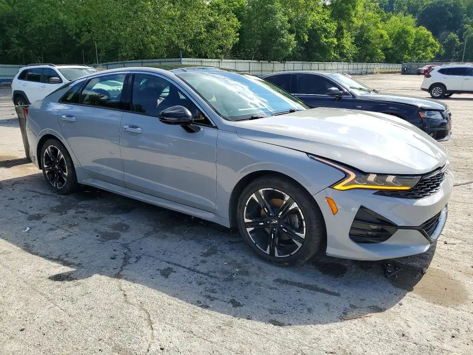 2022 KIA K5 GT LINE  