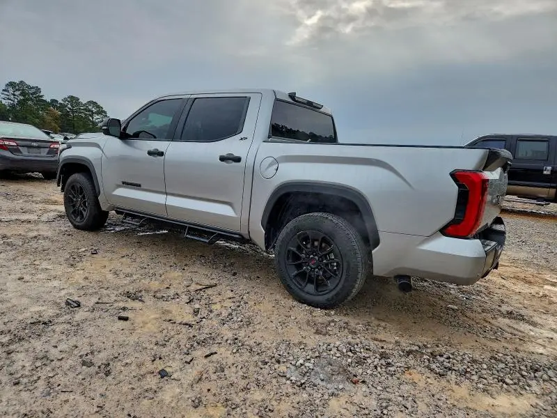 2023 TOYOTA TUNDRA CREWMAX SR  