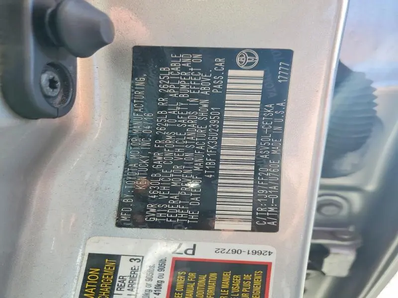 2016 TOYOTA CAMRY LE  