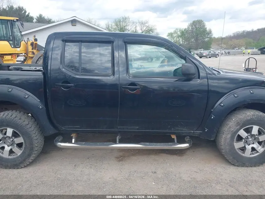 2010 NISSAN FRONTIER PRO-4X