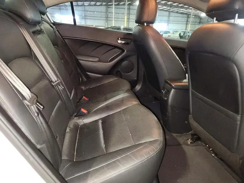 2017 KIA FORTE EX  