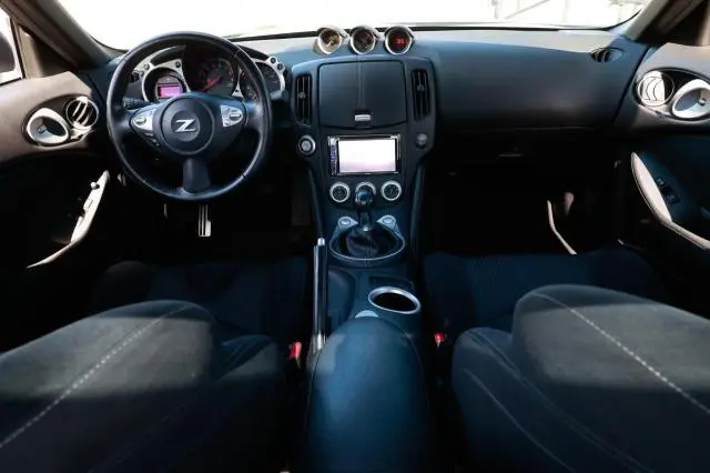 2017 NISSAN 370Z BASE  