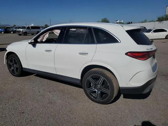 2023 MERCEDES-BENZ GLC 300  