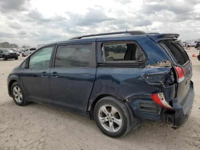 2011 TOYOTA SIENNA LE  