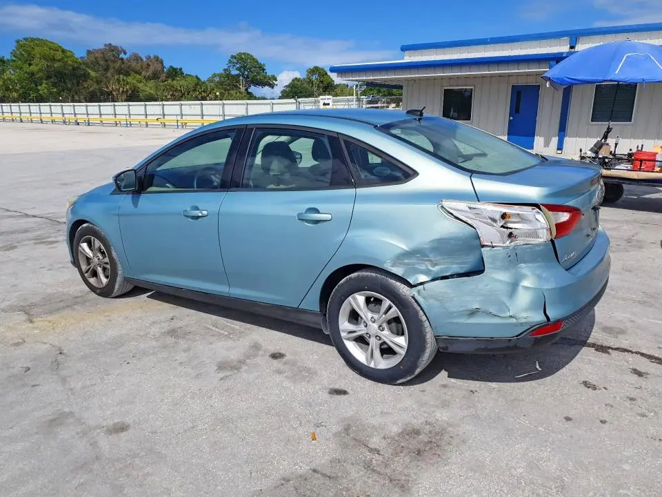 2012 FORD FOCUS SE  
