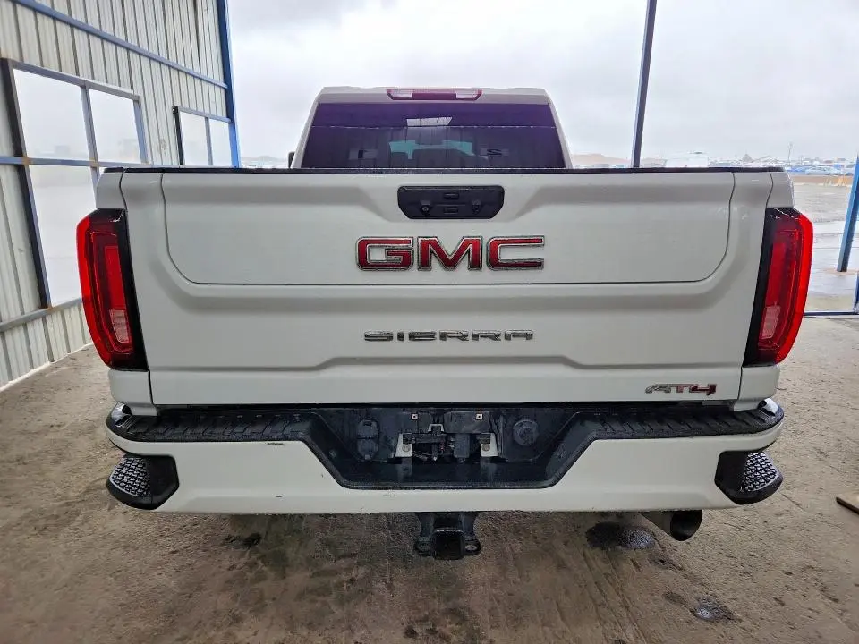 2021 GMC SIERRA K2500 AT4  