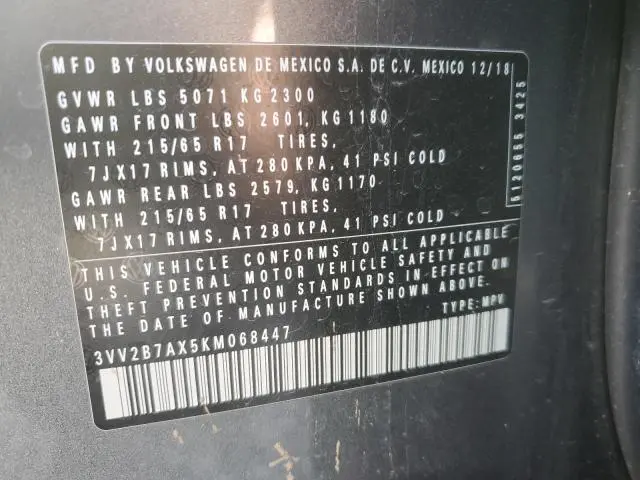 2019 VOLKSWAGEN TIGUAN SE  