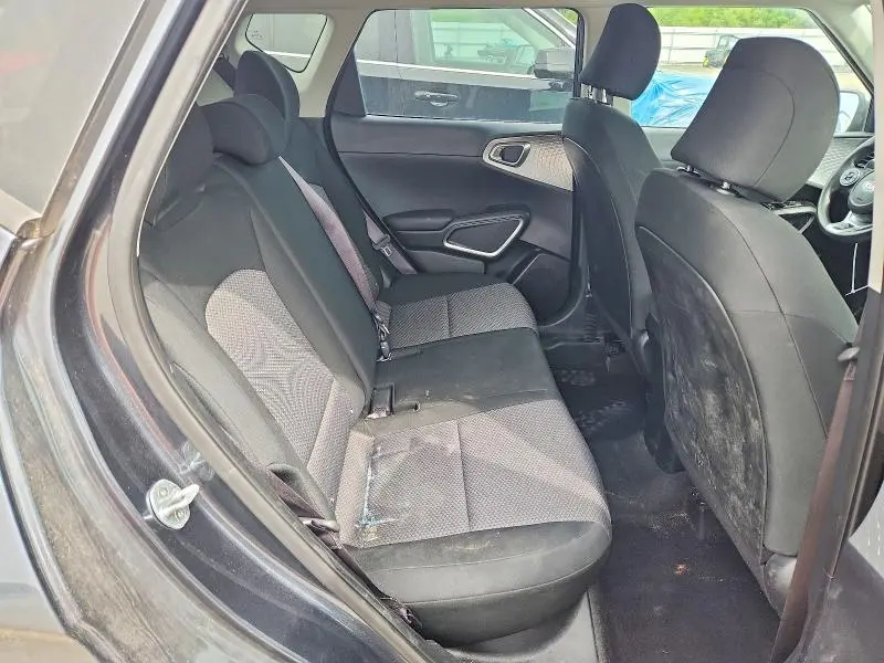 2020 KIA SOUL LX  