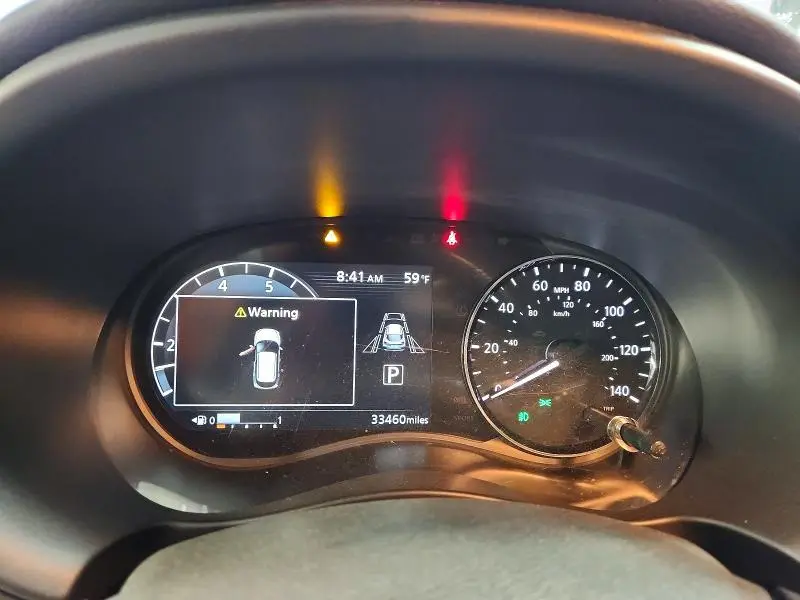 2023 NISSAN KICKS SR  