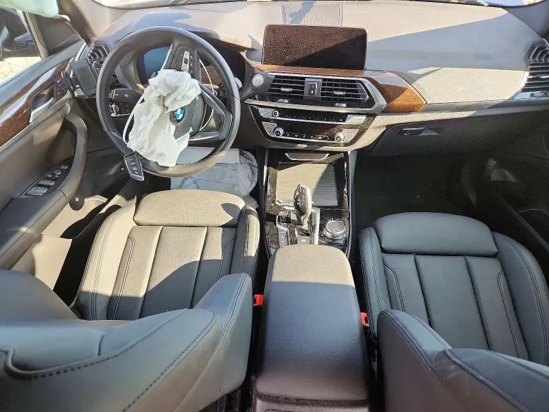 2021 BMW X3 XDRIVE30E  