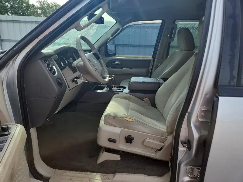 2010 FORD EXPEDITION EL XLT  